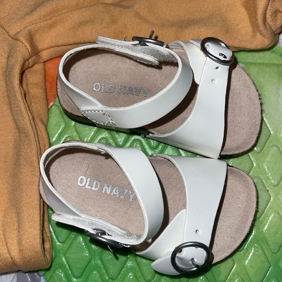 2 pjs, romper and Old Navy Sandals - Picture 3 of 5